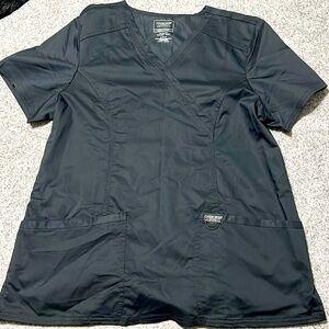 NWOT women’s Cherokee Workwear Revolution scrub top size Large